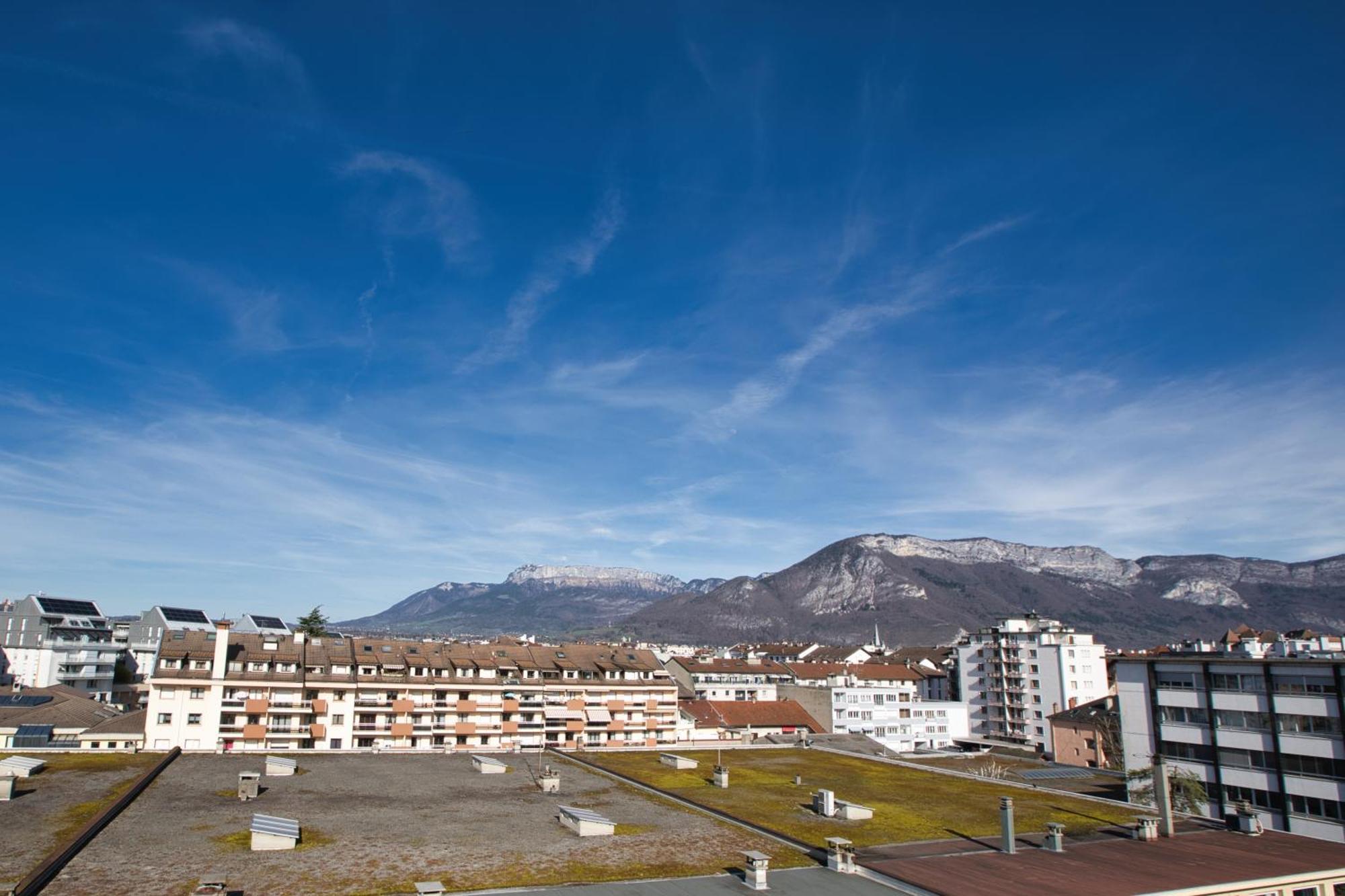 Le Sommet Citadin Avec Vue Apartment Annecy Exterior foto